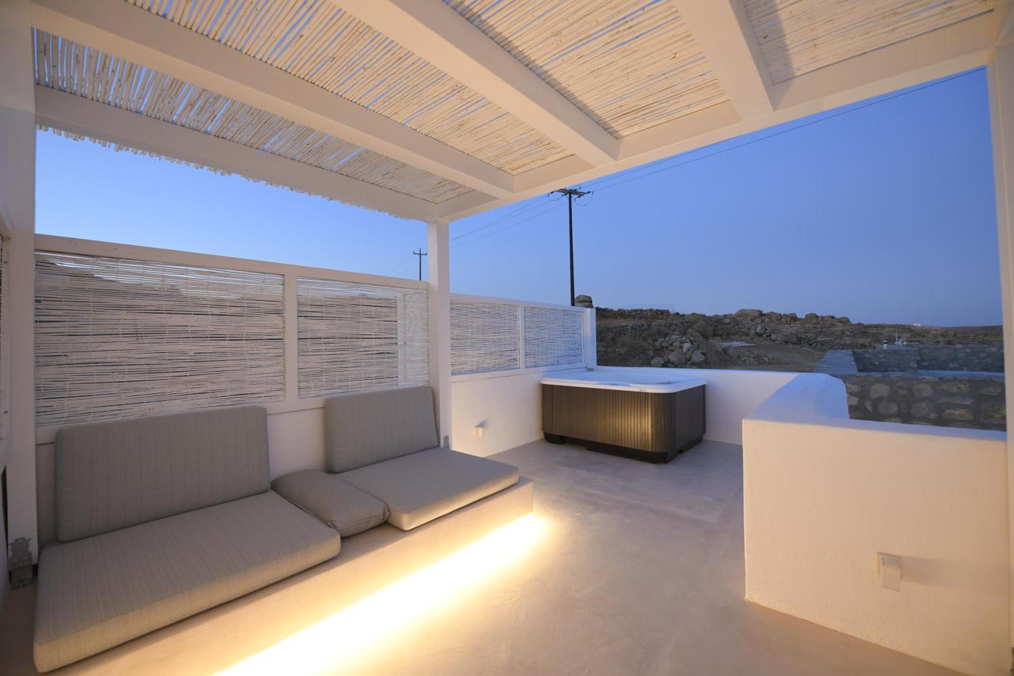 The Ammonite Resort Plintri Bilik gambar