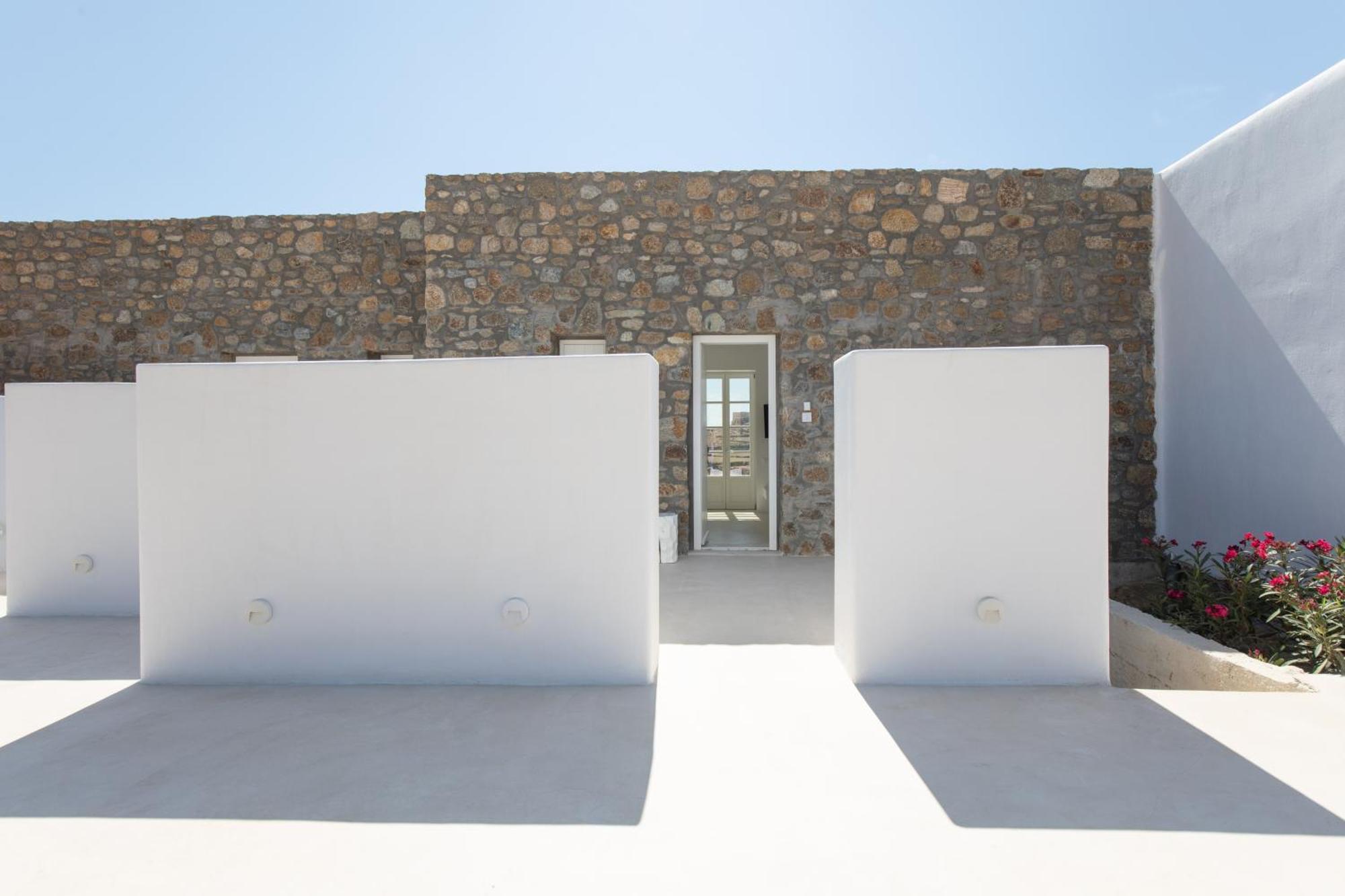 The Ammonite Resort Plintri Luaran gambar