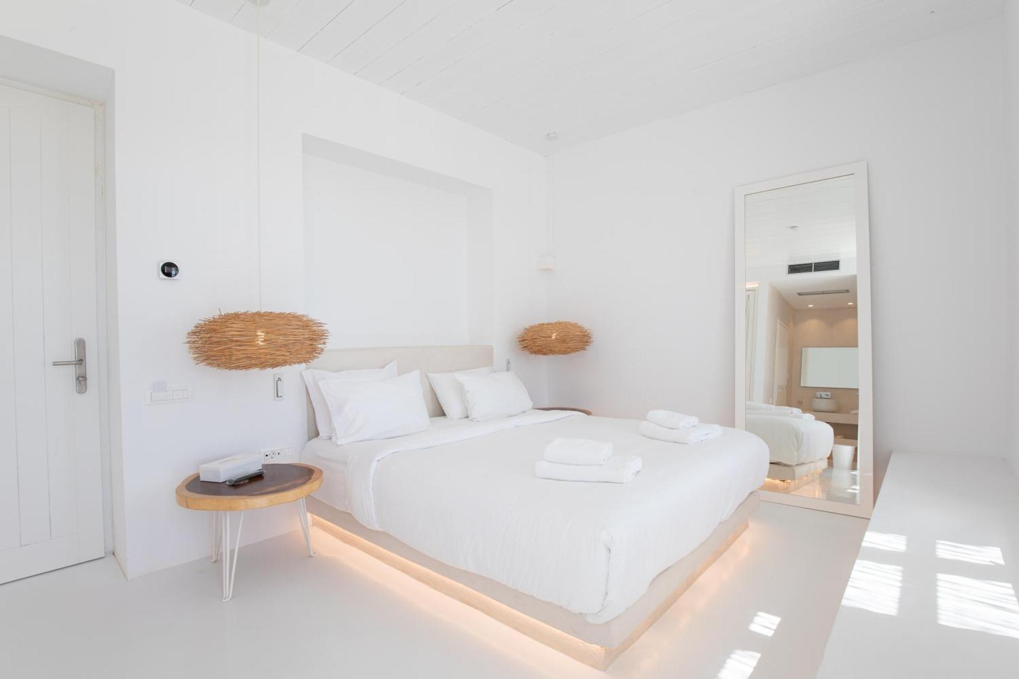 The Ammonite Resort Plintri Luaran gambar