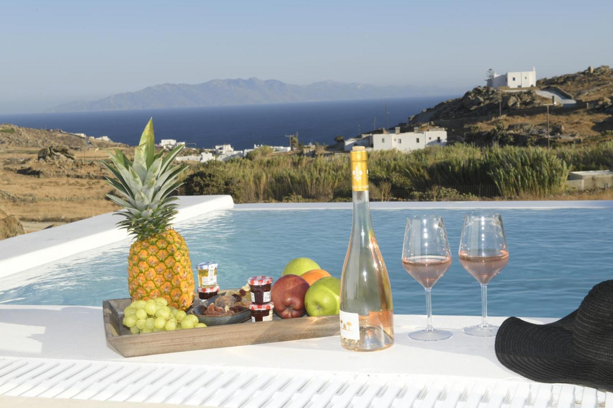 The Ammonite Resort Plintri Bilik gambar